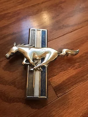 Vintage Mustang Emblem Horse Running Left C4ZB-16C228-B  30571-H2 1965 1966 1967 • $15