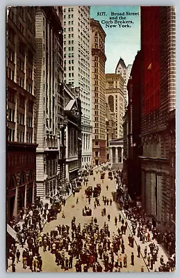 New York NY - Broad Street And The Curb Brokers - Vintage Postcard • $5.59