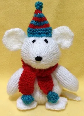 £2.99 • Buy KNITTING PATTERN - Morris Mouse Chocolate Orange Cover / 15 Cms Christmas Toy