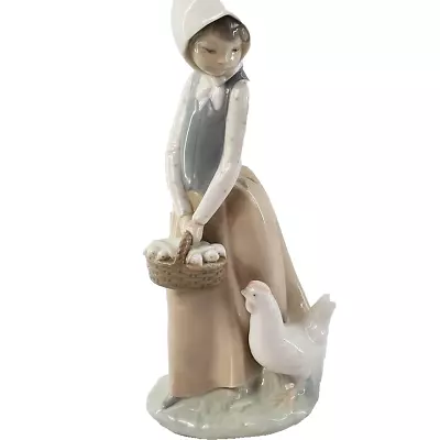 Vintage Zaphir By Lladro Figurine Girl With Hen & Basket Porcelain Made In Spain • £62.66