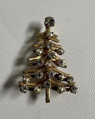 Vintage Gold Tone Rhinestone Faux Pearl Christmas Tree Brooch - Made In Austria • $14.99