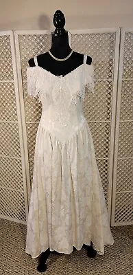 Vintage LORALIE Creme Color Tea Length Damask Fabric Wedding Dress Size 8* • $59.99