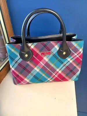 Ness Tartan Handbag • £4