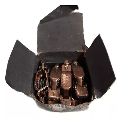 Vintage Mueller Electric Co. Copper Crocodile Clips No. 25/75AMP PC-4 (8 Count) • $50