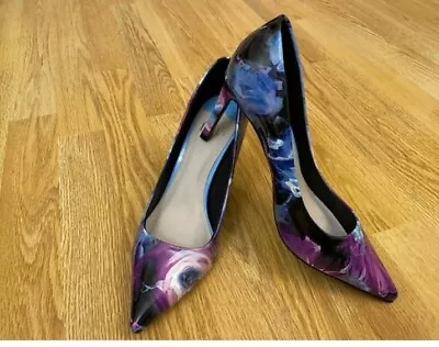 Faith Size 7 Ladies Shoes • £8