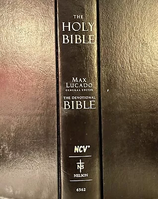 The Devotional Bible : Experiencing The Heart Of Jesus By Max Lucado (Hardcover) • $10