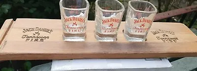 Official Jack Daniels Fire Wooden Barrel Stave Shot Tray With 3 Shot Glasses   • £43.99