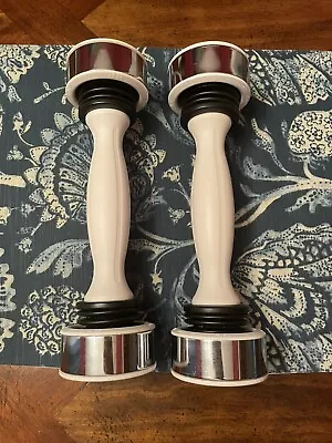 Shake Weight 2.5lb White Dumbbell • $12.99