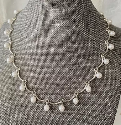 Vintage White Pearls On Silver Tone Necklace 16   NK108 • $8