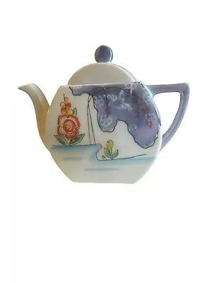 Vintage Japan Lusterware Hand Painted Small 6” Tea Pot • $12