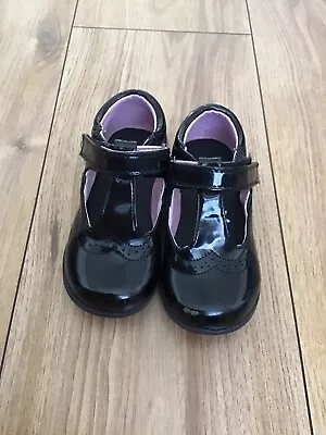 Miss Fiori Baby Girls Black Patent T-bar Shoes Size Infant 7 • £3.99