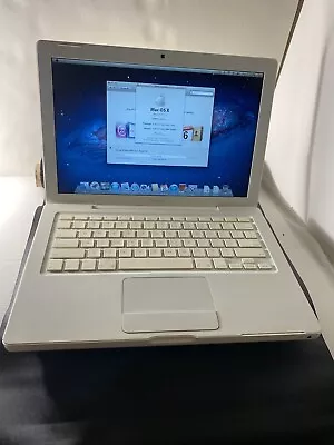 Apple MacBook A1181 13  Laptop Intel Core 2 Duo 2.16Ghz 2GB OSX • $77.99