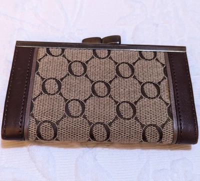 $25 • Buy Oroton Leather Coin Purse