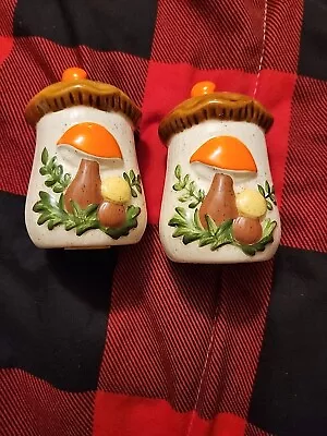 Vtg Mushroom Salt/Pepper Perfect Condition • $45