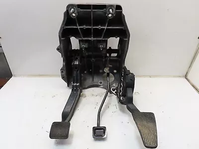 2011 Dodge Ram 2500 3500 Manual Transmission Brake Clutch Pedal Assembly • $350