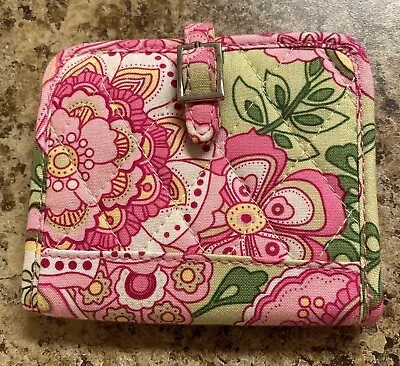 VTG Vera Bradley Petal Pink Floral Snap Cardholderfrom Spring 2006 Collection • $15