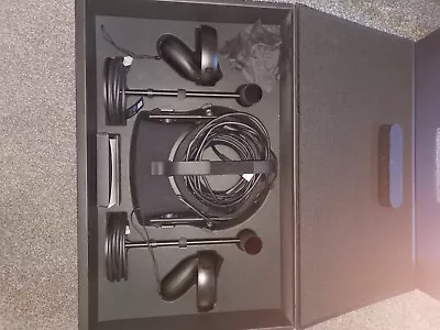 Oculus Rift • £100