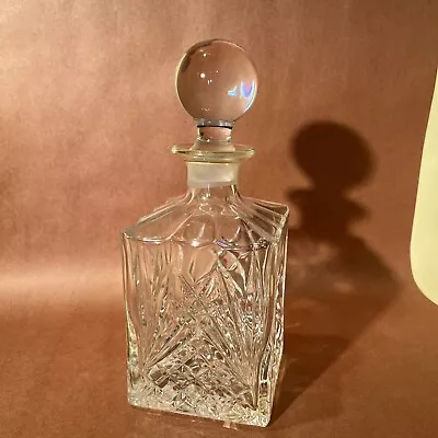 Liquor Whiskey Decanter Vintage Glass Crystal Bottle With Stopper 10in With Top • $9.99