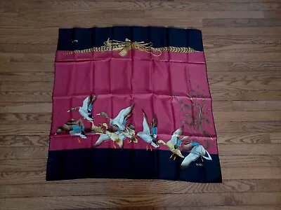  Authentic Gucci Signed 2 Times Ducks In Flight  Scarf 33”x 33  UNUSED Ref912 • $99.99