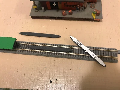 $9.50 • Buy 3pcs Z SCALE BLACK RERAILER FITS MICRO TRACK MODEL TRAIN FREE SHIPPING