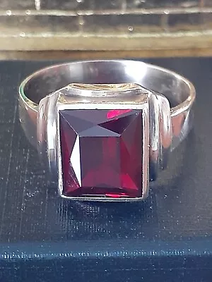 Mens 10k Gold Ruby Ring • $200