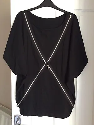 £5 • Buy BNWT Ladies Size 6 Black Oversized Multi Zip T-Shirt By Bay Trading