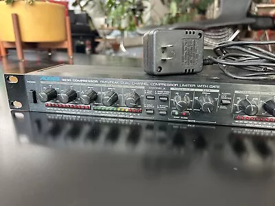 Alesis 3630 Rack Mount RMS/PEAK Dual Channel Compressor Fully Working Free Ship • $59