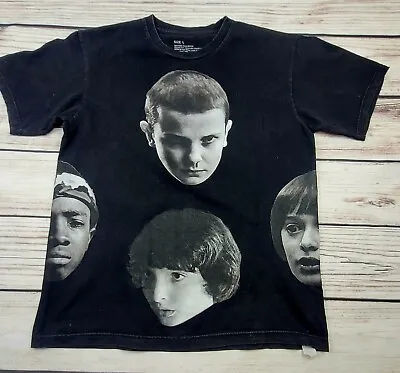$0.99 • Buy Stranger Things Black T-Shirt Size L VGC