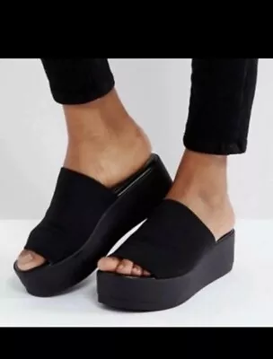 Madden Girl Women's Shelbie Wedge Platform Slip-On Sandals Black Size 8 M • $22