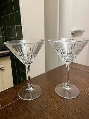 £16.50 • Buy 2 X Brand New Timeless Vintage Style Martini Glasses Elysia Home Bar Cocktail