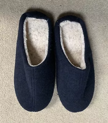 Marks And Spencer Slippers Navy Fleece Lined Mules Size 7 BNWOT • £4.50