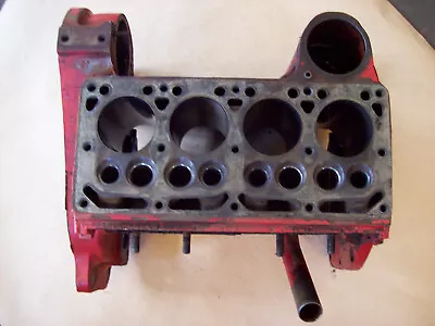 Farmall Cub IH Cast Engine Block 251341R7 • $299.99