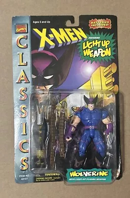 Marvel Classics X-Men Wolverine With Light-up Plasma Weapon ToyBiz 1996 • $13.99