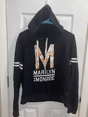 Marilyn Monroe Hooded Sweatshirt Size XL  • $11