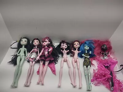 Lot Of Seven Monster High Dolls For Parts Or Repair Modification • $29.99