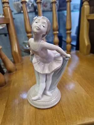 Nao MY RECITAL # 1151 Ballerina Figure - Made In Spain By Lladro • £12.95