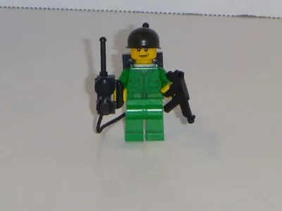 Army Themed WW2 Era Fighter 1 Minifig Army Radio Man Soldier Custom Made • $15.37