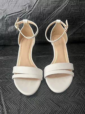 Marbella Heels Shoes Women’s Size 8m. Flex White Heels • $15