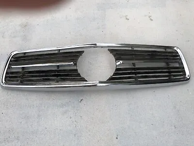 Mercedes R107 SL Grill Frontgrill 380 450 560 SL Hood Grill Grille Frame  • $75