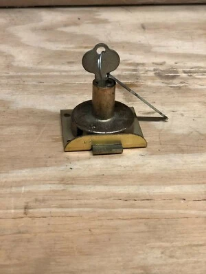 $10 • Buy Vintage Furniture Cabinet Desk Drawer Locks *2keys Each* 