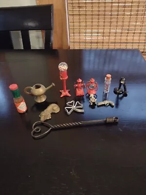 Metal Lot Of Miniatures Doll House Gumball Machine Coffee Grinder Oil Lantern  • $9.99