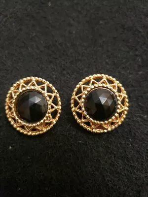 VTG Sarah Coventry Gold Tone Black Cab Clip On Earrings • $28