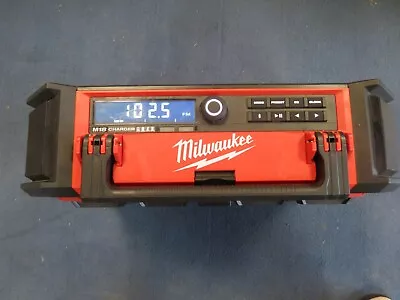 Milwaukee 2950-20 M18 Cordless Built-In Charger PACKOUT  Radio / 5.0 Ah Battery • $170.50