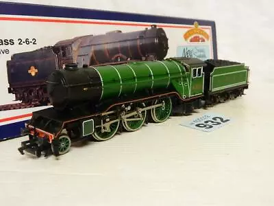 Bachmann OO LNER V2 Class 2-6-2 Tender Loco 4801 Box 31-555 • £70