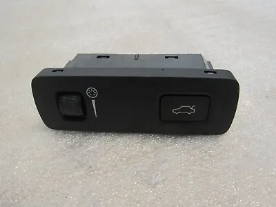 2019-2020 Volvo Xc40 Rheostat Headlight Dimmer & Tailgate Switch Oem 17418 B143 • $23.99