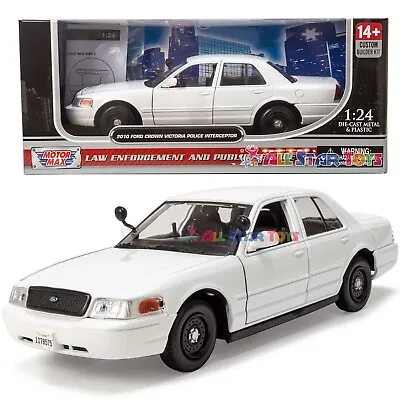 2010 Ford Crown Victoria Police Unmarked White Builder's Kit 1/24 Motormax 76469 • $21.99