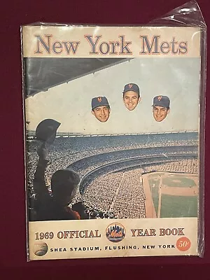 1969 New York Mets Official Yearbook World Championship Year W/ Seaver • $99.99