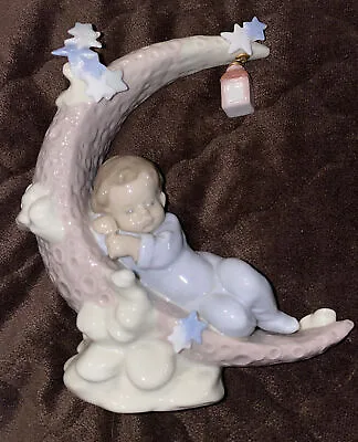 LLADRO Heavenly Slumber #6479 Baby On The Moon Figurine W/ Lantern 1997 No Box • $99