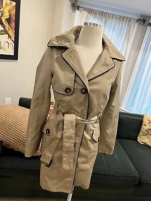 NWT H&M Trench Coat Belted Button Beige / Black Trim MSRP $59.95 Size 2 • $17