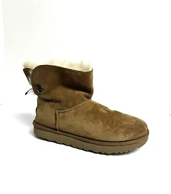 UGG Womens Mini Bailey Boot Chestnut Size 9 M • $50